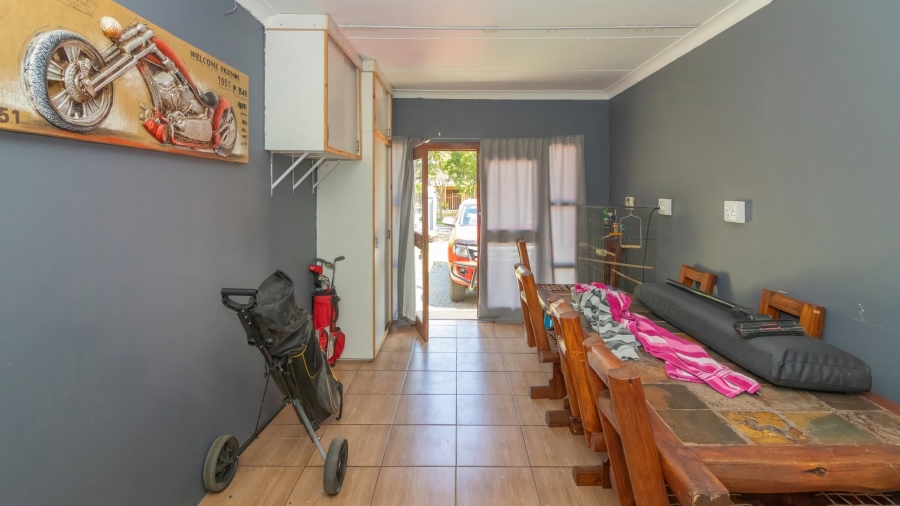3 Bedroom Property for Sale in Presidentia Free State